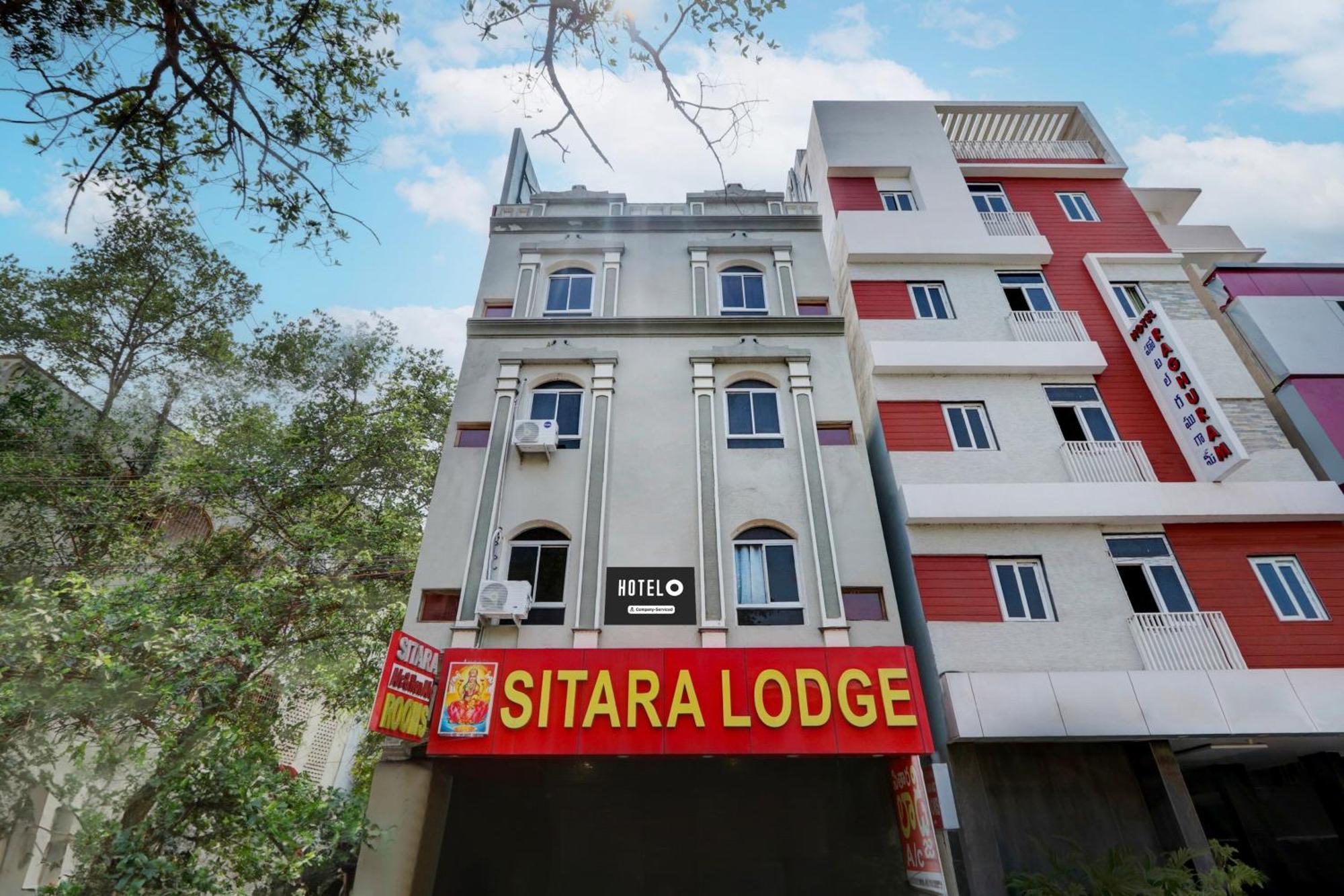 OYO 12680 Hotel Sitara Inn Vijayawāda Esterno foto